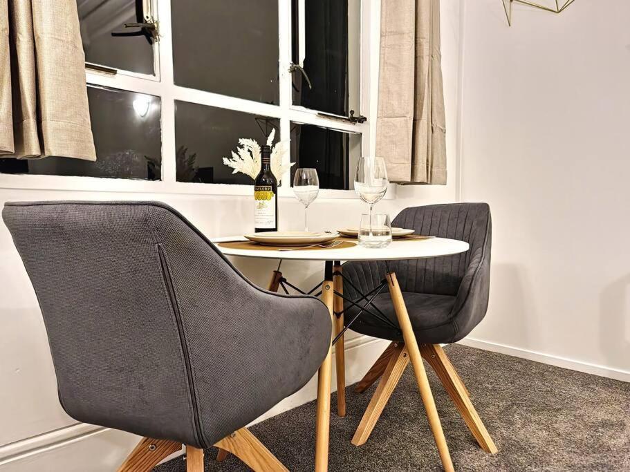 Apartment Heritage Luxe Retreat On Queens Auckland